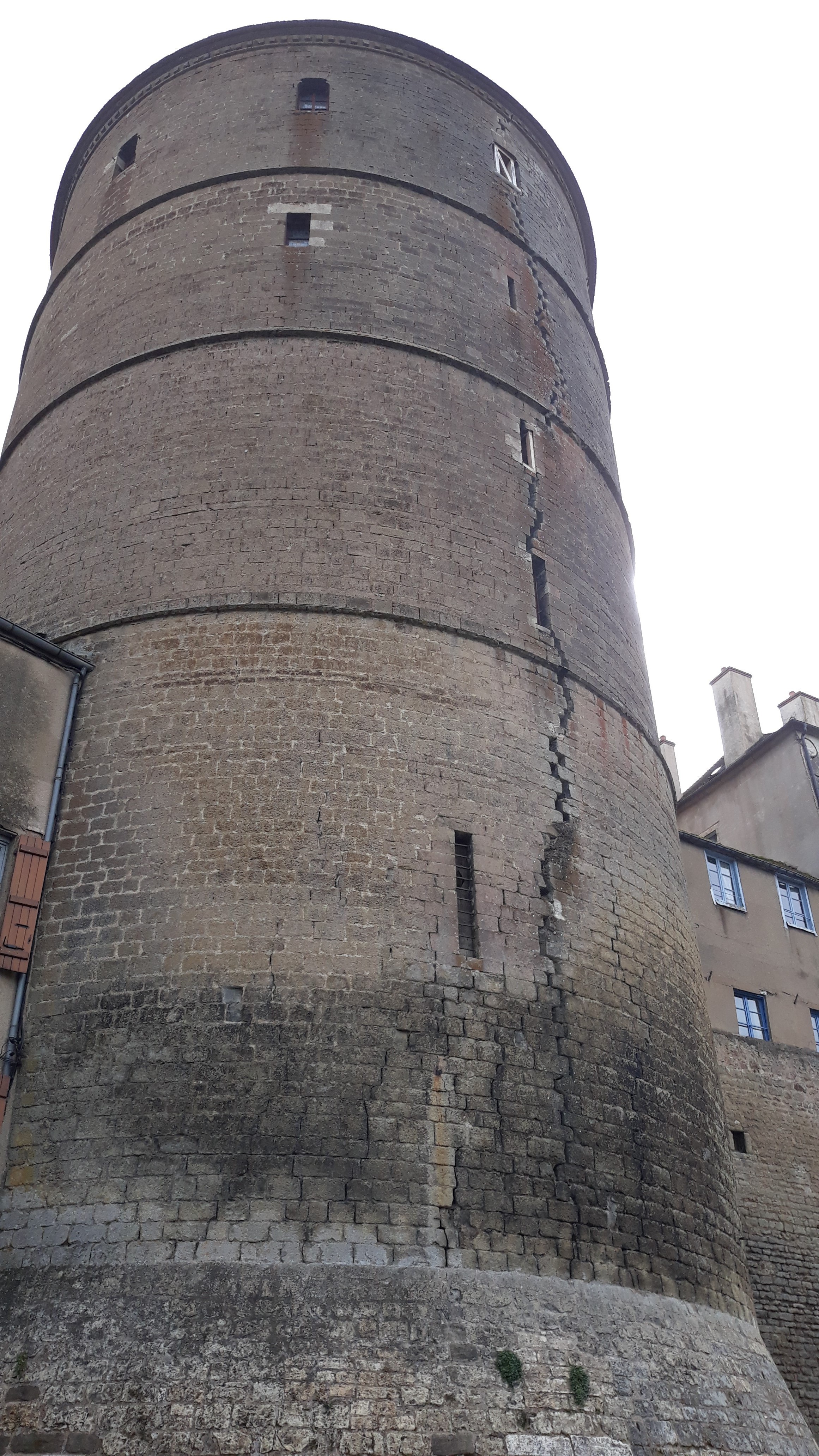 Subsidence at Semur